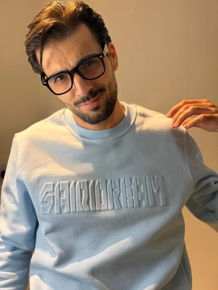 embossed-crewneck-sweatshirt-1