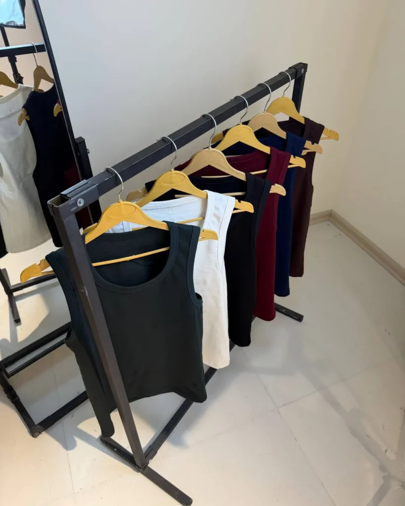 تنگ‌تاپ - رنگ‌بندی روی رگل